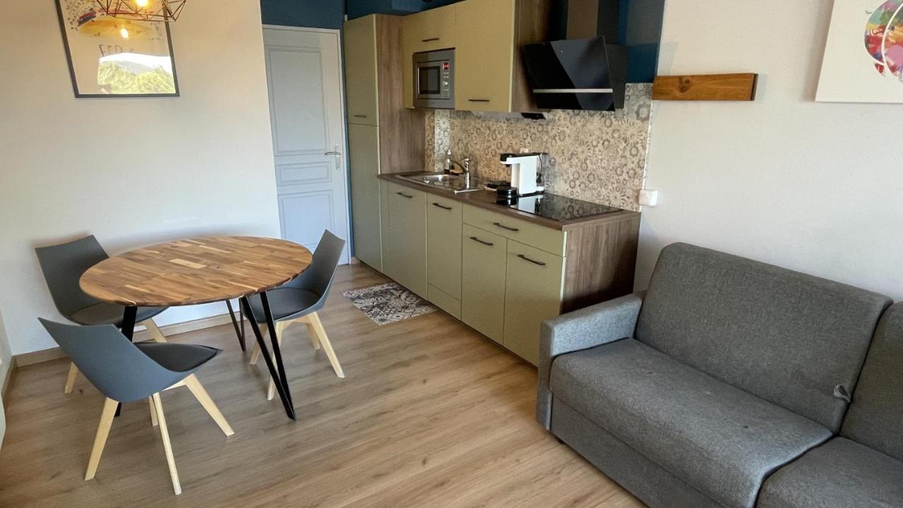 Studio Sur Le Domaine Du Golf De Pont Royal Малмор Екстериор снимка