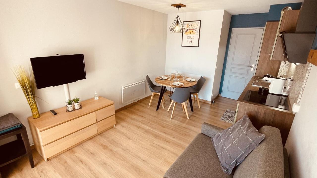 Studio Sur Le Domaine Du Golf De Pont Royal Малмор Екстериор снимка